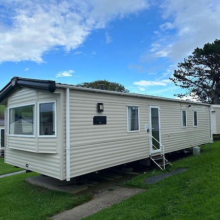 Newquay Bay Porth Caravan - 6 Berth ภายนอก รูปภาพ