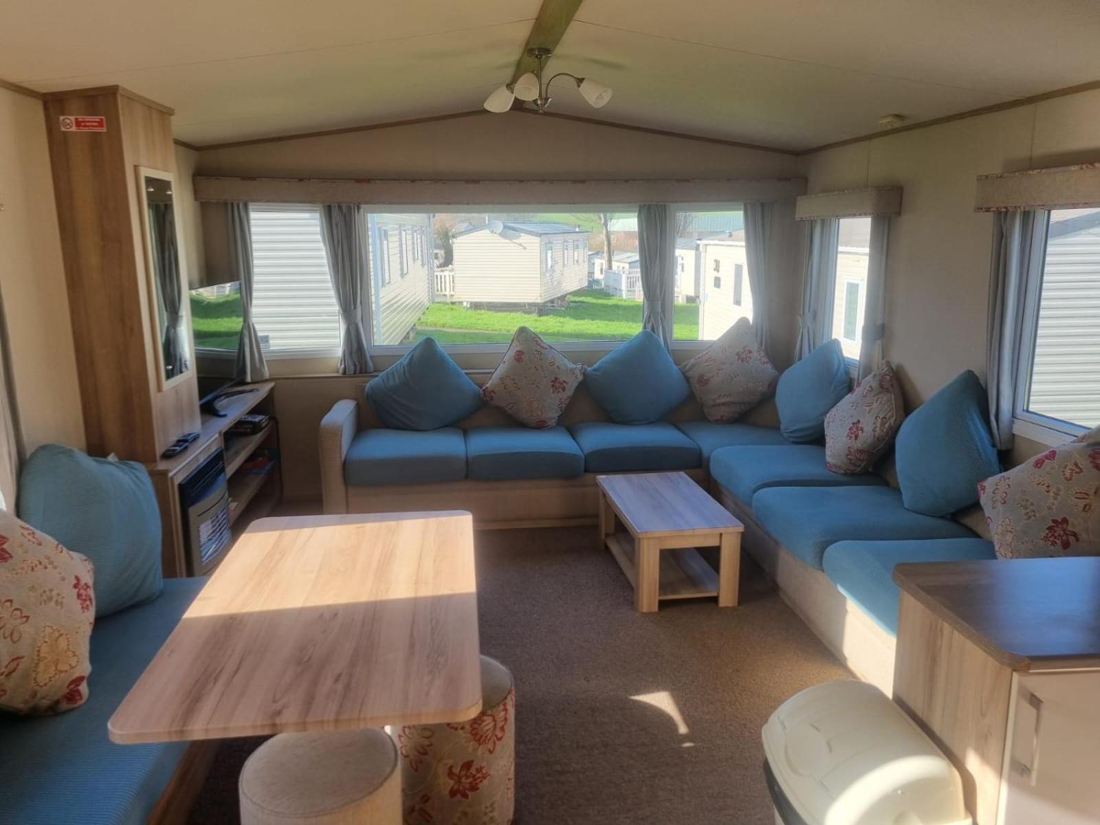 Newquay Bay Porth Caravan - 6 Berth ภายนอก รูปภาพ